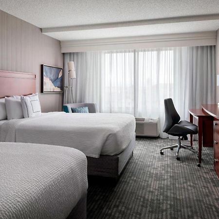Courtyard By Marriott Denver Airport Екстер'єр фото