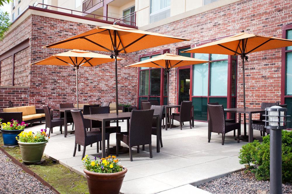 Courtyard By Marriott Denver Airport Екстер'єр фото