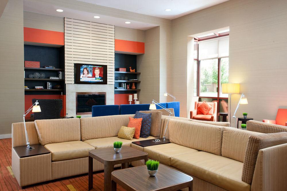 Courtyard By Marriott Denver Airport Екстер'єр фото