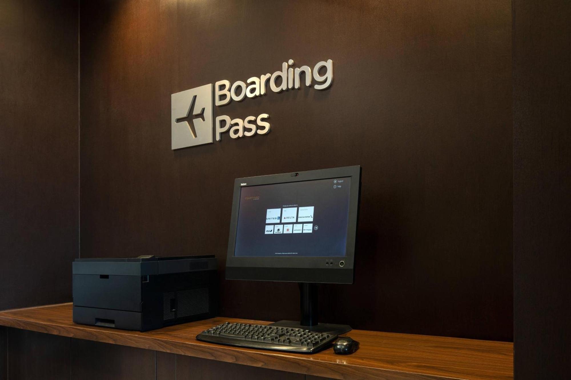 Courtyard By Marriott Denver Airport Екстер'єр фото